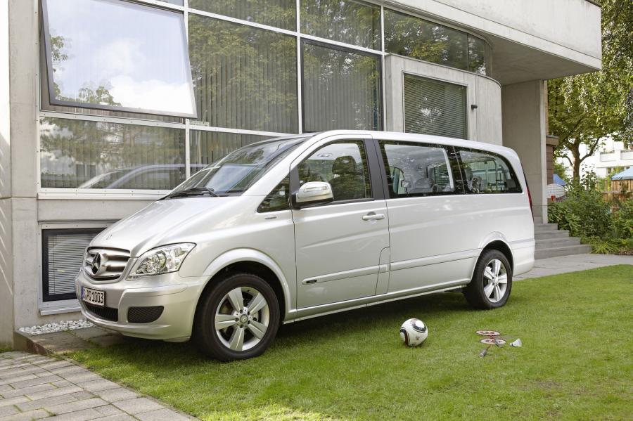  Mercedes-Benz Viano 2011 года  (фото 125 из 140)